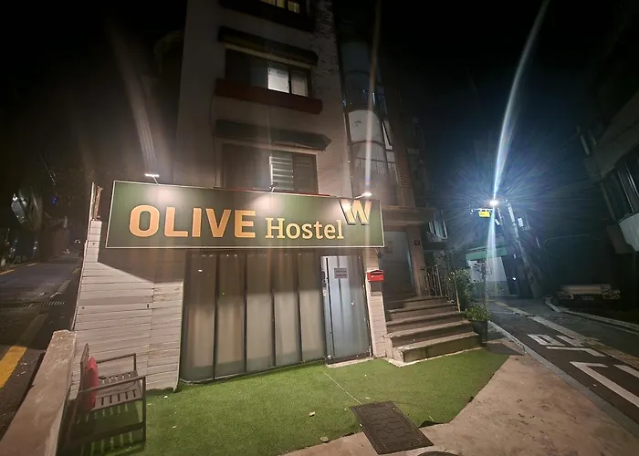 Olive Hostel W